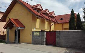 Village House Fonzy